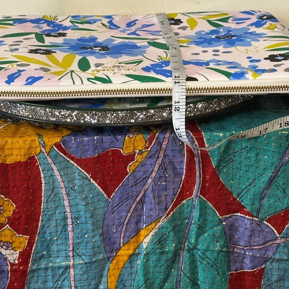 NWT Kate Spade Madison Floral laptop sleeve. Retail $110.00